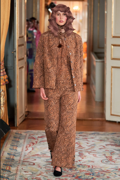 Dolce & Gabbana Fall/Winter 2019-2020 - Animal  Animal print fashion,  Leopard print outfits, Animal print outfits